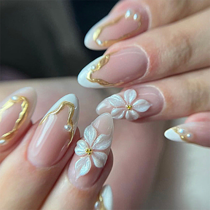 Elegante Blumen Design Press-On Nägel Brehn