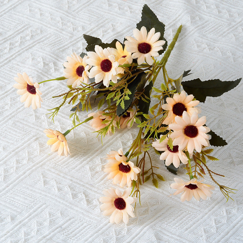Künstlicher Floral Daisy Strauß