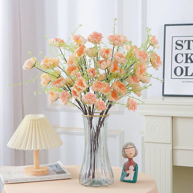 Künstliches Blumenarrangement für die Inneneinrichtung