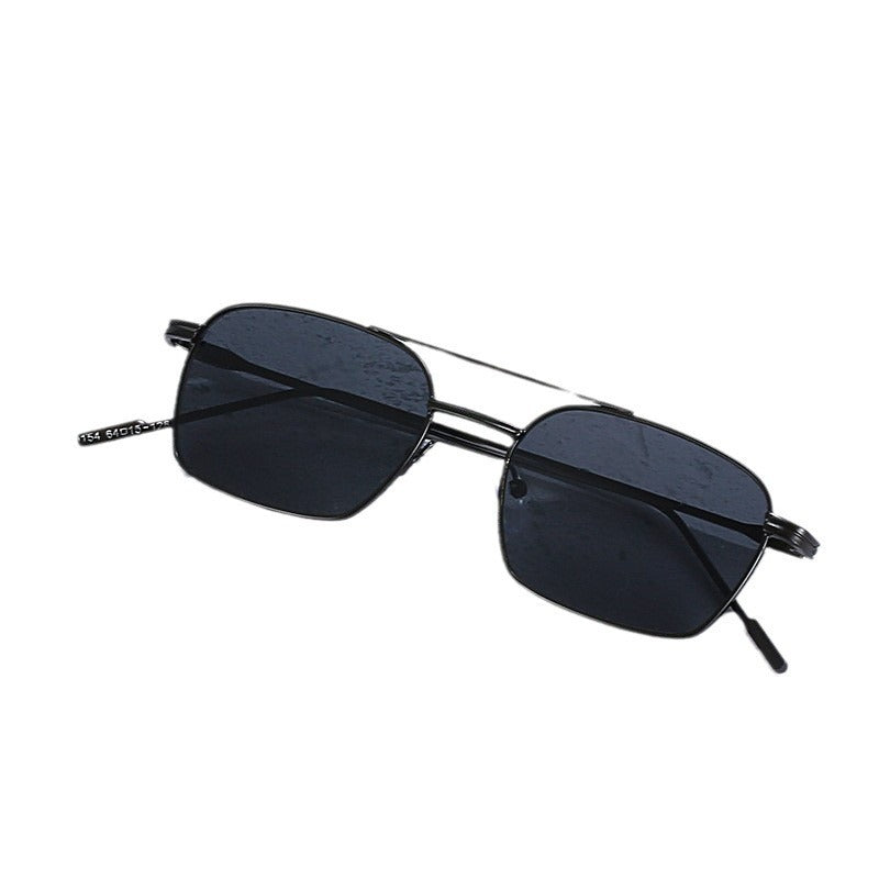 Elegante geometrische Rahmen-Sonnenbrille Brehn