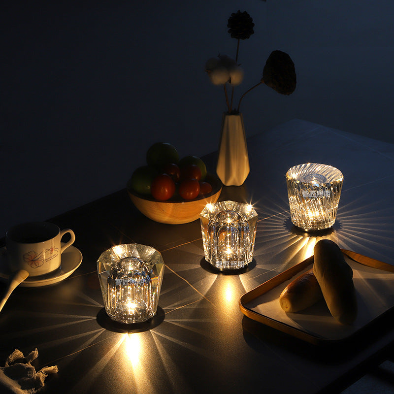 Elegante Tischlampe für gemütliche Innenbeleuchtung
