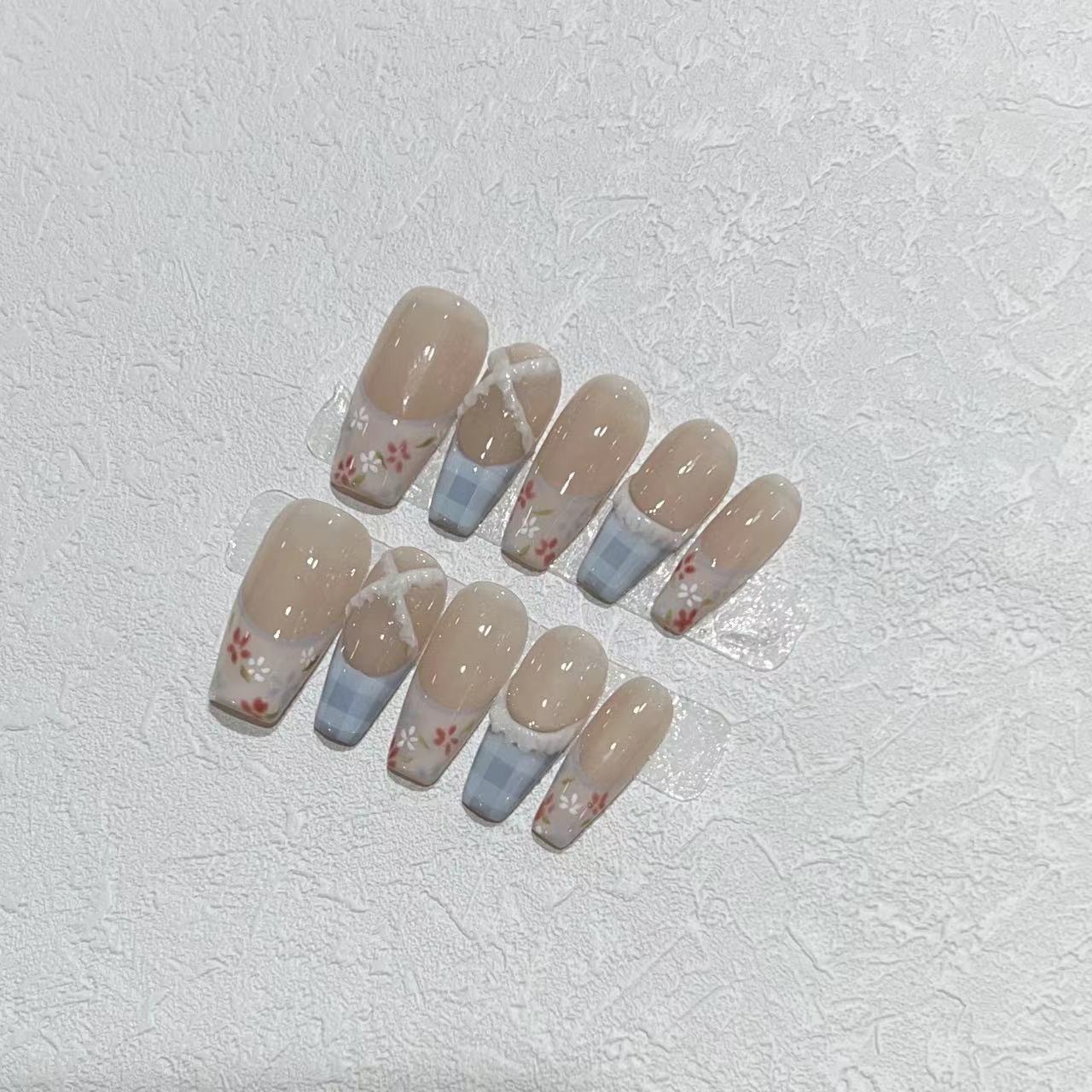 Florales Design Acryldruck-Nagelset Brehn
