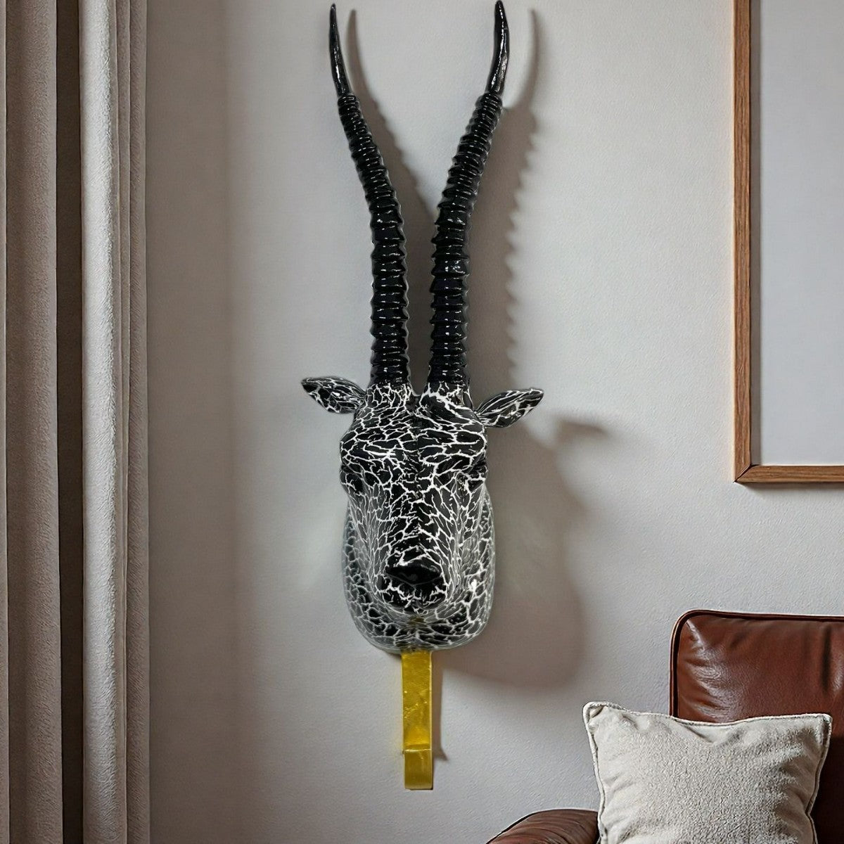 Wandhaken in Form eines stilisierten Einhorns Brehn