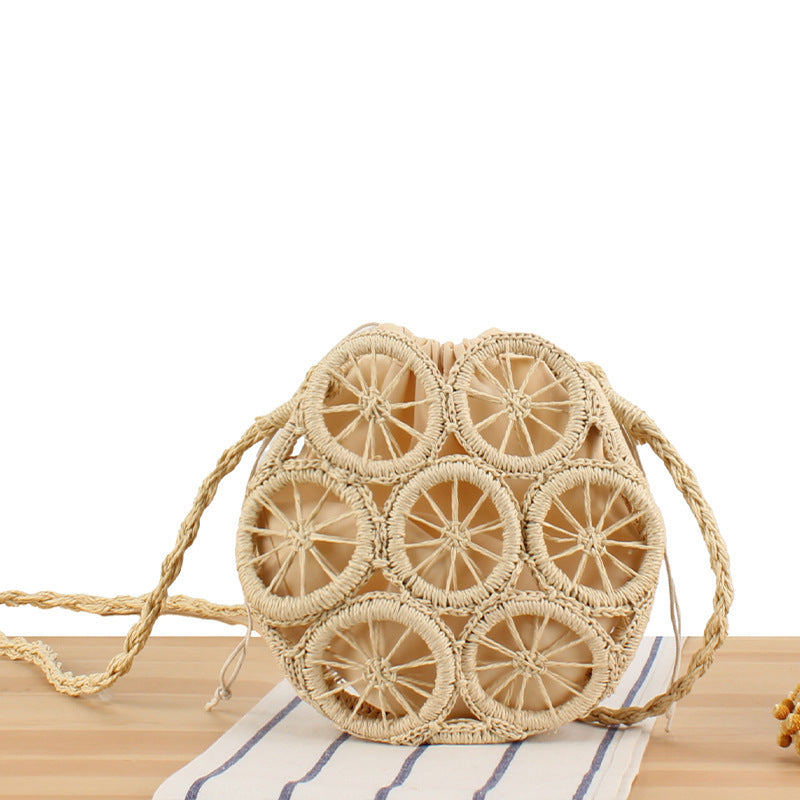 Runde Korbtasche mit Unverwechselbarem Design Brehn