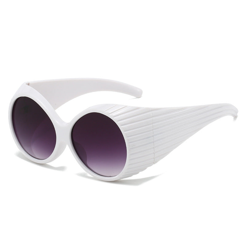Damen Extravagante Sonnenbrille mit einzigartigem Wellendesign Brehn