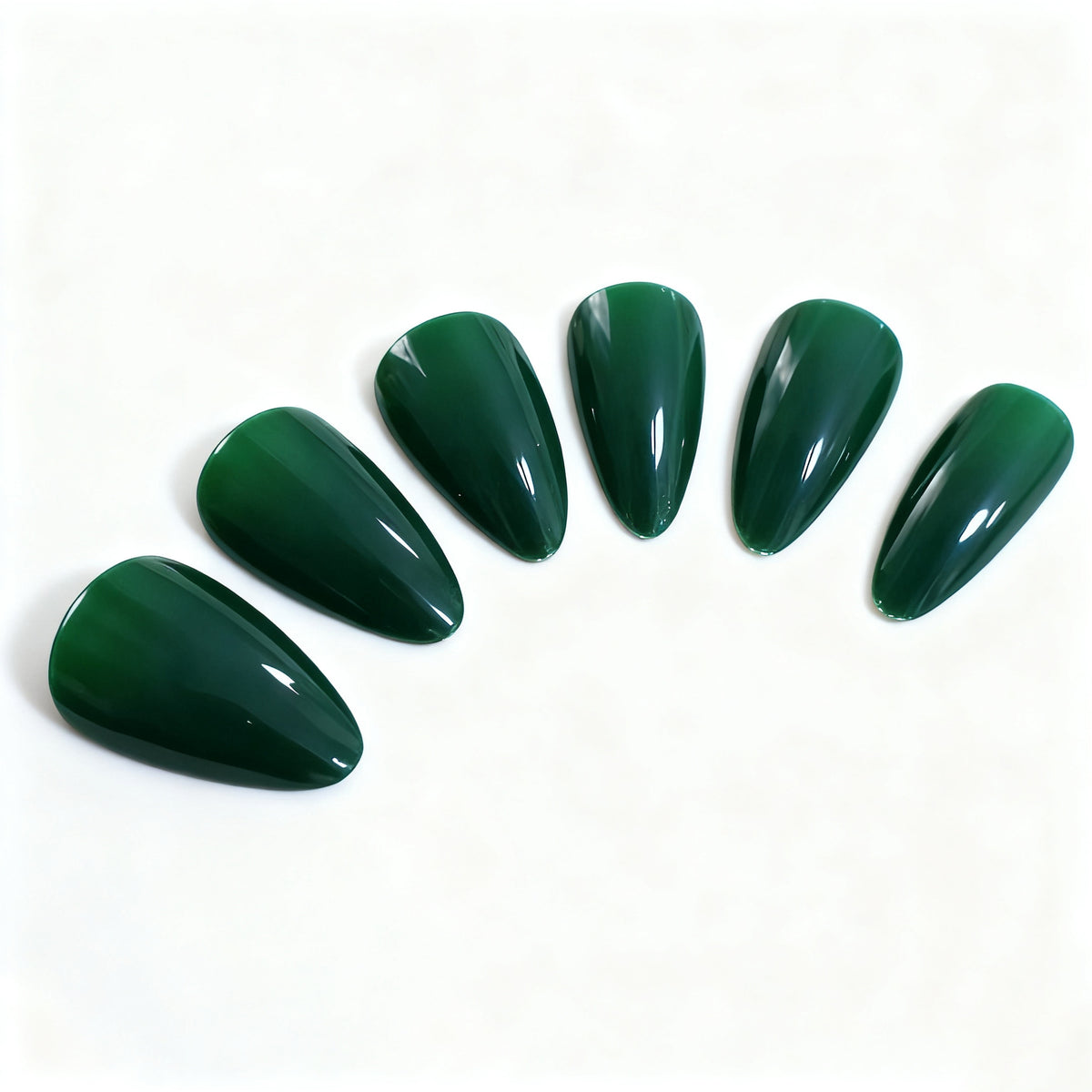 Premium Glänzende Nagelverlängerungen Brehn