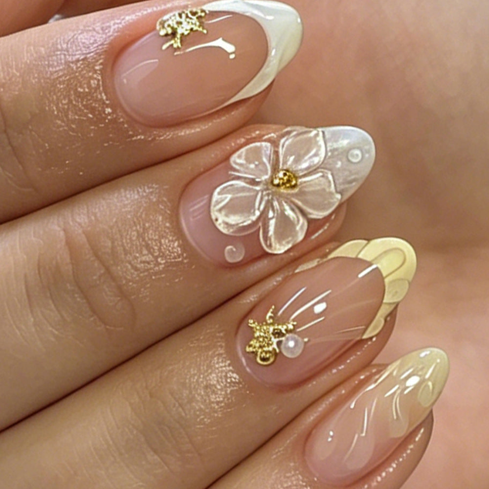Künstlerische Blumen-Gel-Nagelerweiterungen Brehn