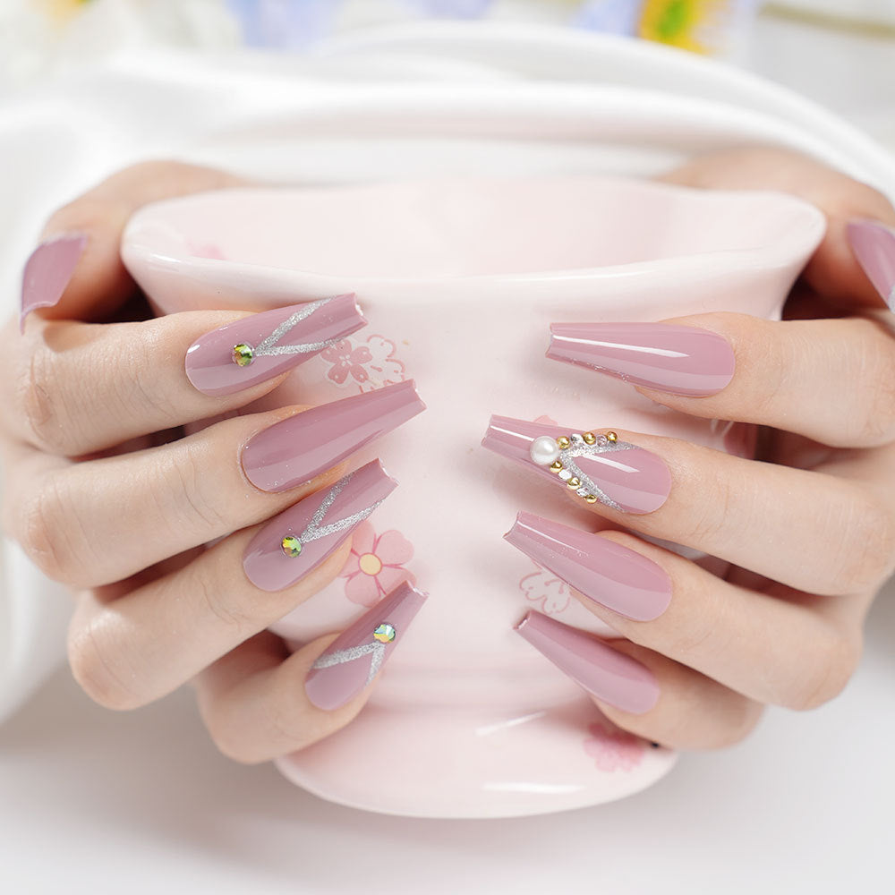 Glamouröse Stiletto-Nagelspitzen Brehn
