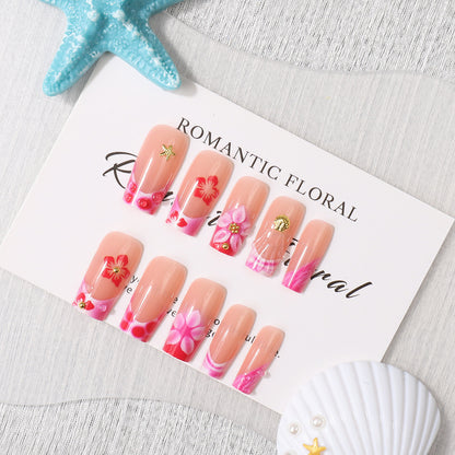 Romantisches florales Press-On-Nageldesign Brehn