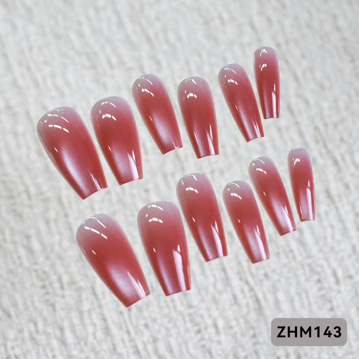 Künstlerisches Press-On-Nagelset mit Kirschblütenmuster Brehn