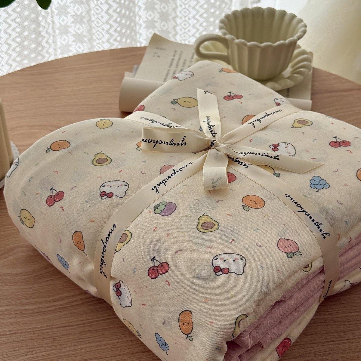 Blumenmuster Baumwolle-Leinen Bettbezug Geschenkset mit wendbarem Finish und tiefen Eckbändern