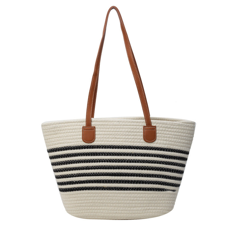 Stylische gestreifte Strandtasche Brehn