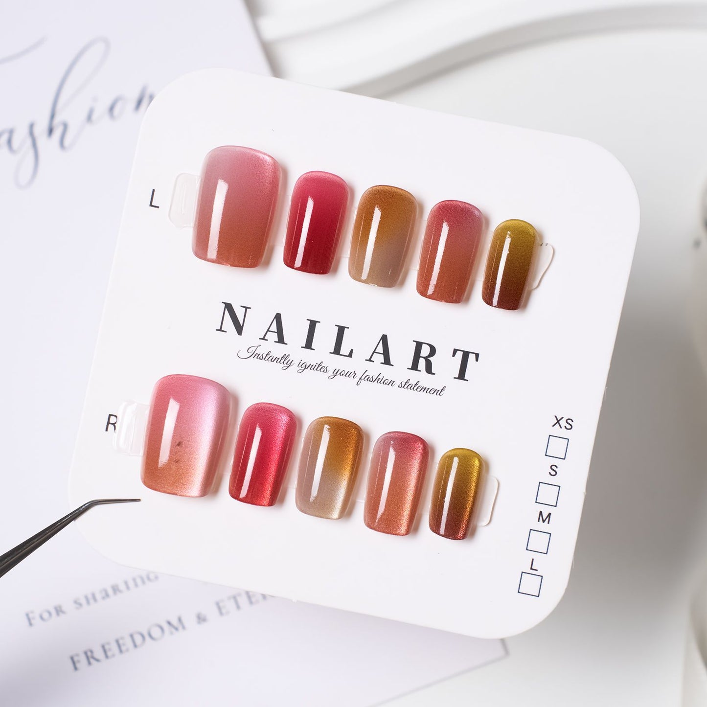 Niedliches Tier-Themen Press-On Nagelkunst Set Brehn