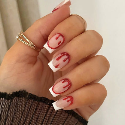 Künstlerische Blutstropfen Nagelkunst Verlängerungen Brehn