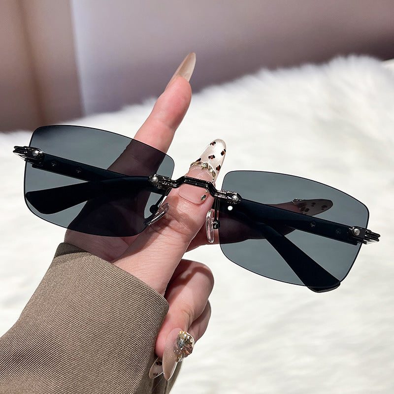Damen extravagante modische Sonnenbrille mit innovativem Rahmen Brehn