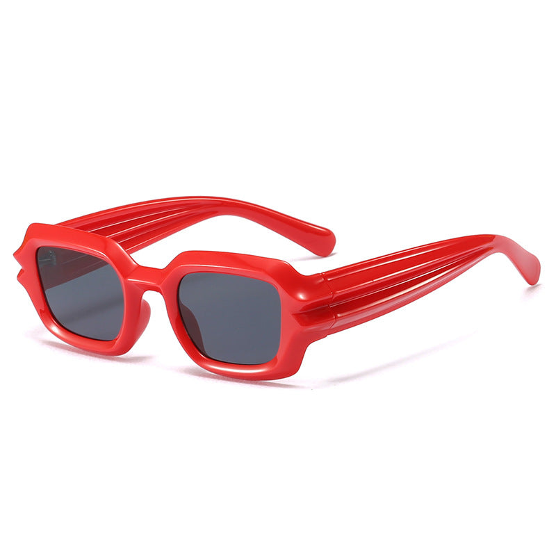 Damen Modische Sonnenbrille mit einzigartigem Rahmen und stylischen Details Brehn