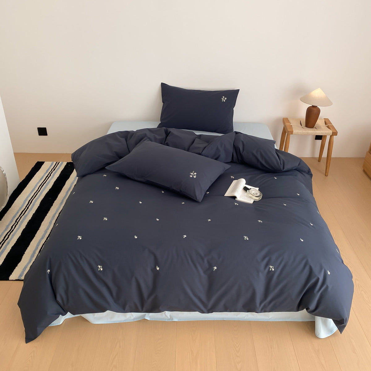 Premium Ganzjahres Hypoallergen Daunen-Alternative Decke und Kissen Set