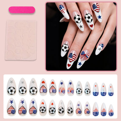 Kreatives Kunstnagelset mit sportlichen Motiven und patriotischen Symbolen Brehn
