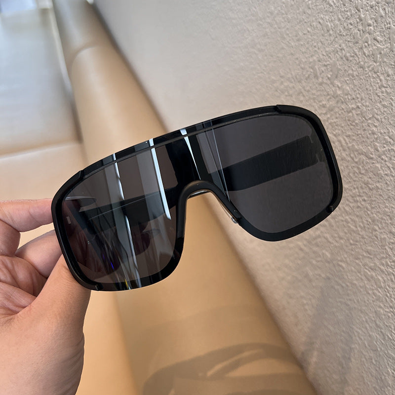 Herren Aerodynamischer Shield Sonnenbrille Brehn