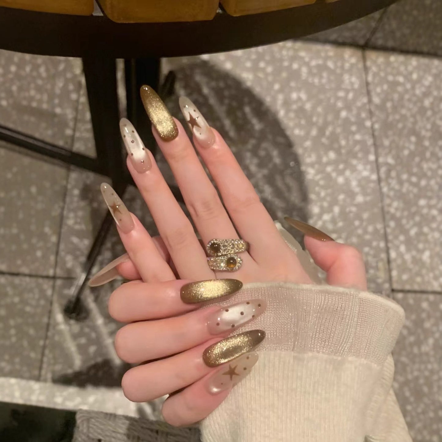 Glamouröses Nageldesign-Set Brehn