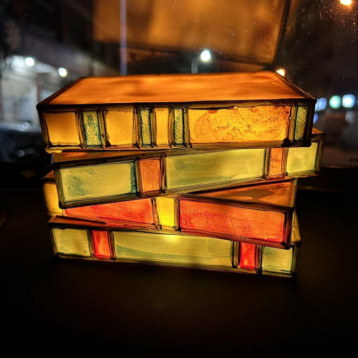 Buntglas Buchstapel Tischlampe Brehn