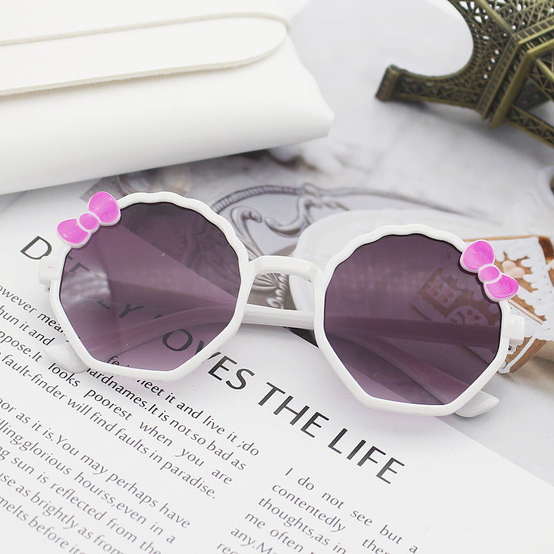 Damen verspielte Sonnenbrille im kreativen Design Brehn