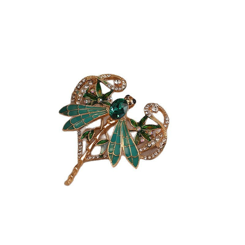 Exquisite Libellenbrosche mit Funkelnden Kristallen Brehn