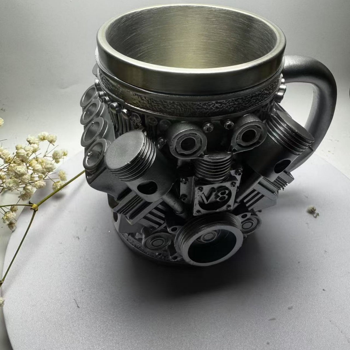 Mechanisches MotorenDesign Becher Brehn