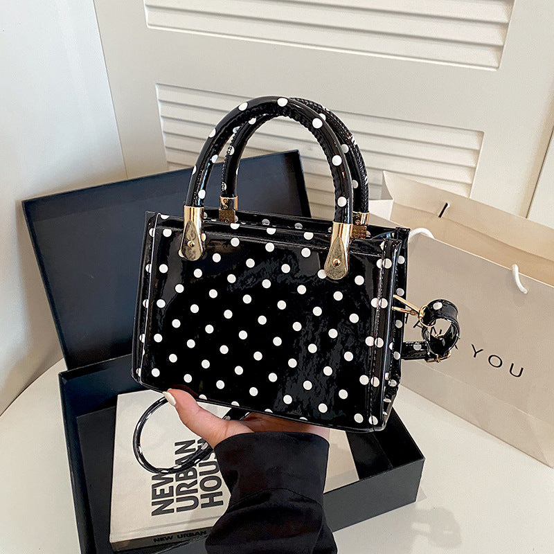 WoChic Polka Dot Handtasche Brehn