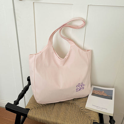 Geräumige bestickte Baumwolltasche
