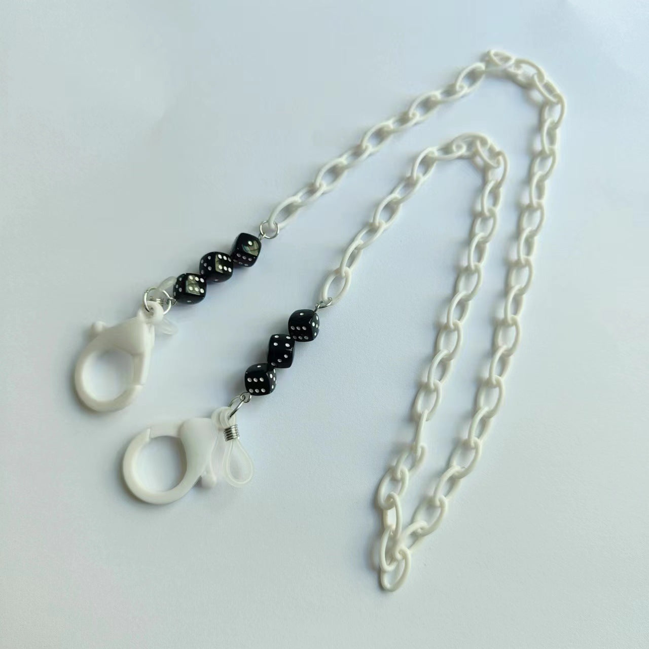 Modische Brillenhalter-Kette Aus Kunststoff mit Bunten Perlen Brehn