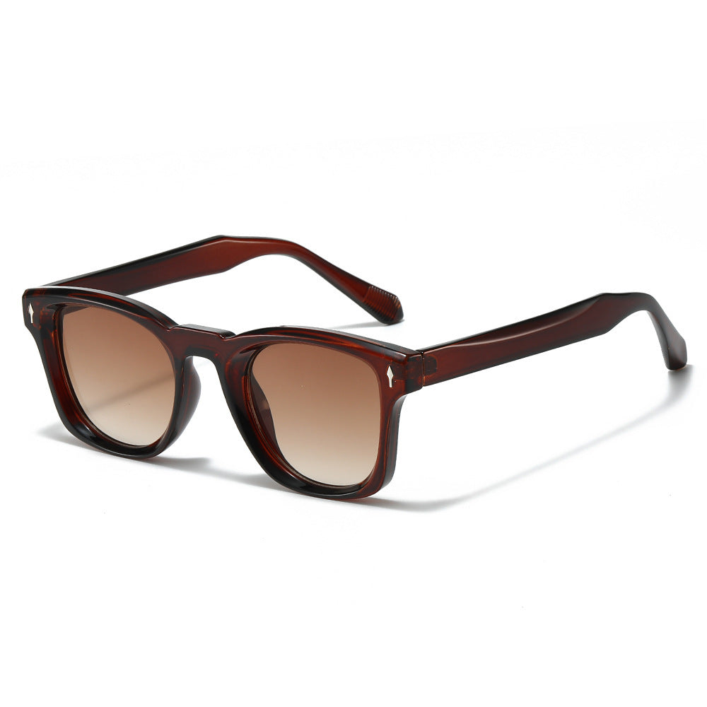 Stylische Cat-Eye-Sonnenbrille mit geometrischem Design Brehn