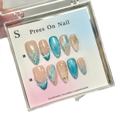 Anpassbares Press-On-Nagel-Kunst-Set mit eleganten floralen und ozeanischen Designs