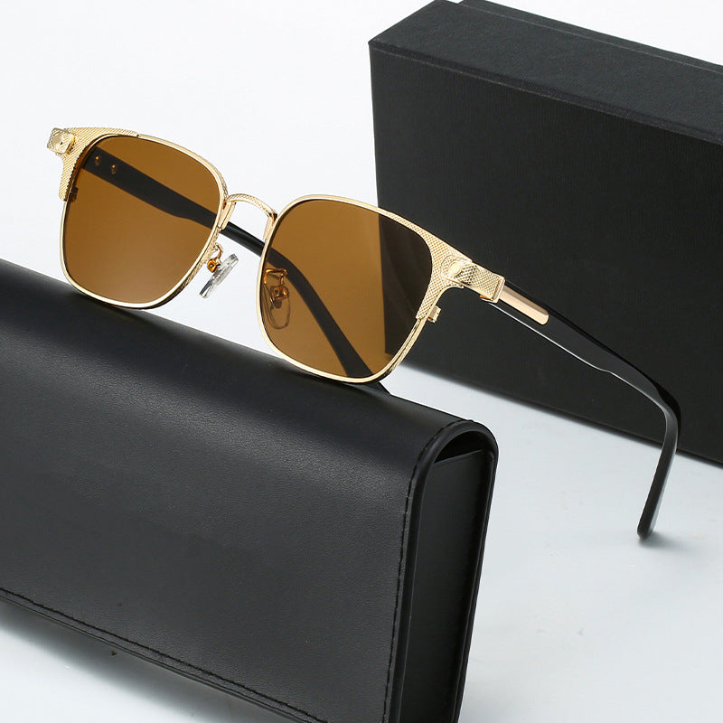 Damen modische Korrektionsbrille mit filigranem Metallrahmen Brehn