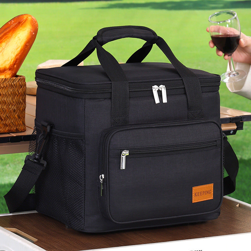 Isolierte Kühltasche Mit Praktischem Fächerdesign Brehn