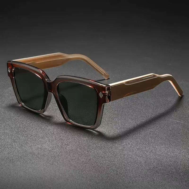 Damen Stylische Sonnenbrille mit markanter quadratischer Fassung Brehn