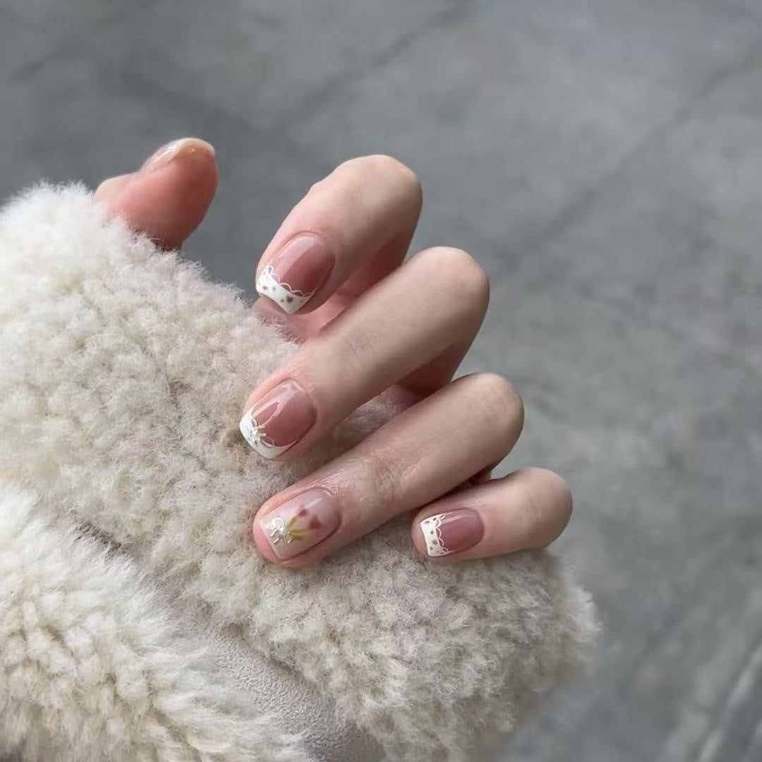 Kunstvolle Nagelspitzen Design Brehn