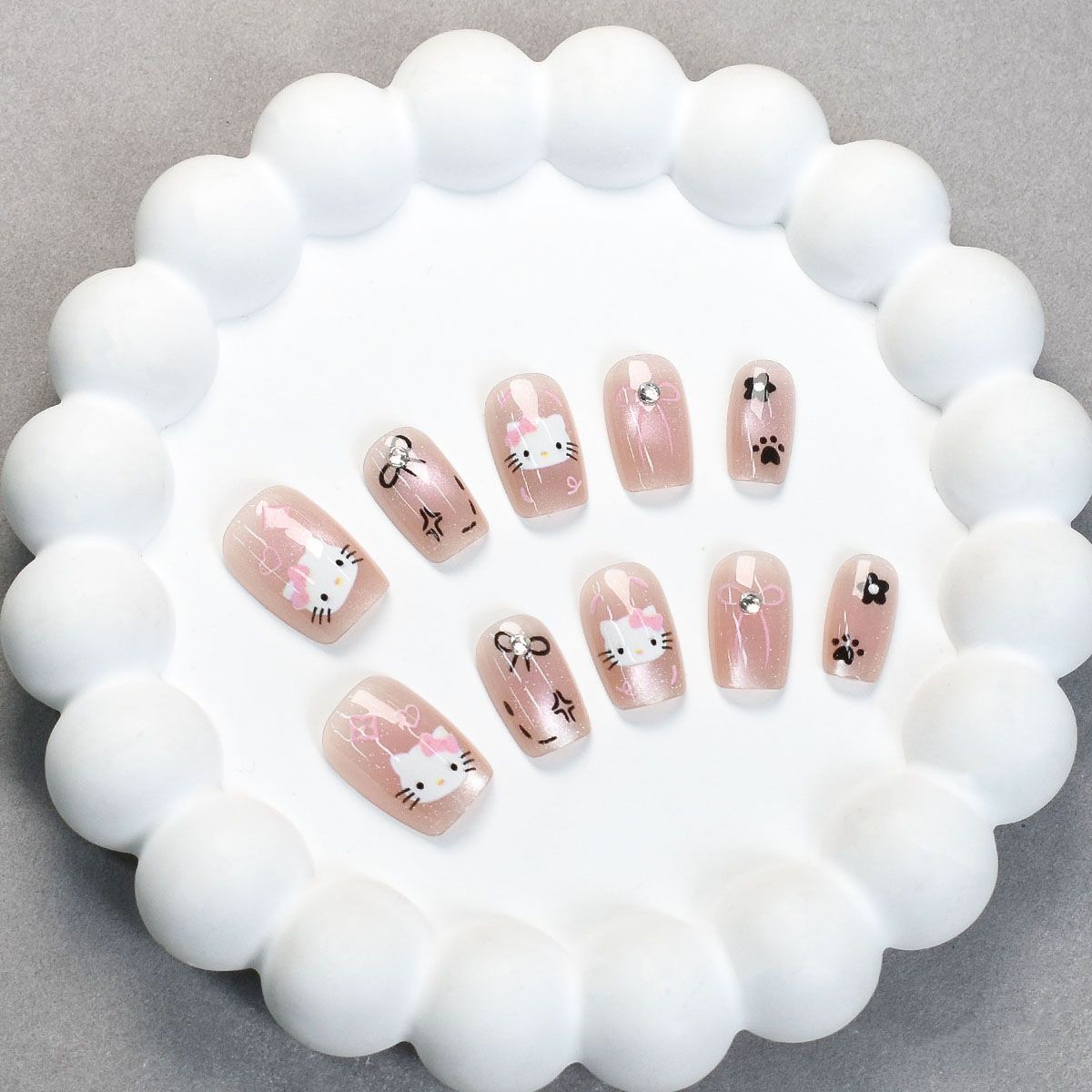 Süßes Hasen-Themen Press-On Nagelkunst Set Brehn