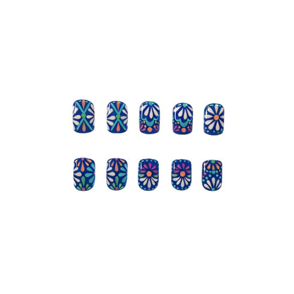 Florale dekorative Nagelkunst Verzierungen Brehn
