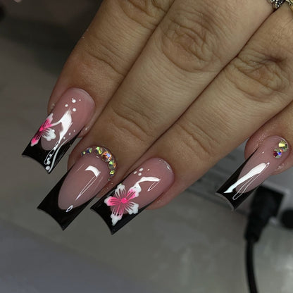 Glamouröse Blumenakzent Stiletto Nagelkunst Verlängerungen Brehn