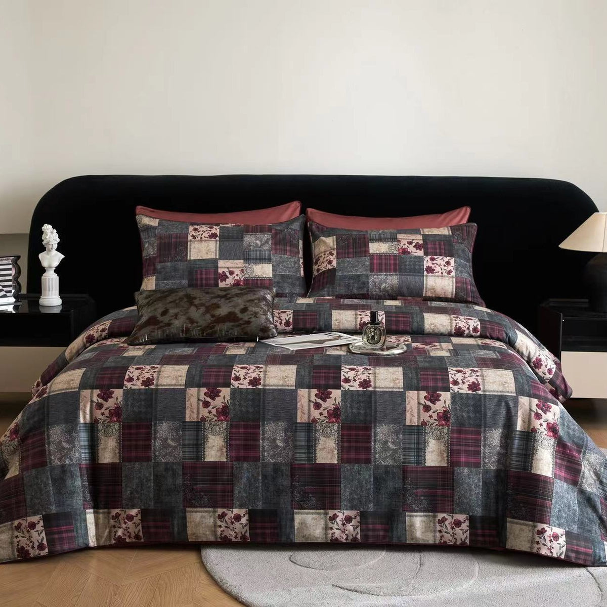 Luxuriöse Baumwollsatin-Bettwäsche-Garnitur mit großfloralem botanischem Print