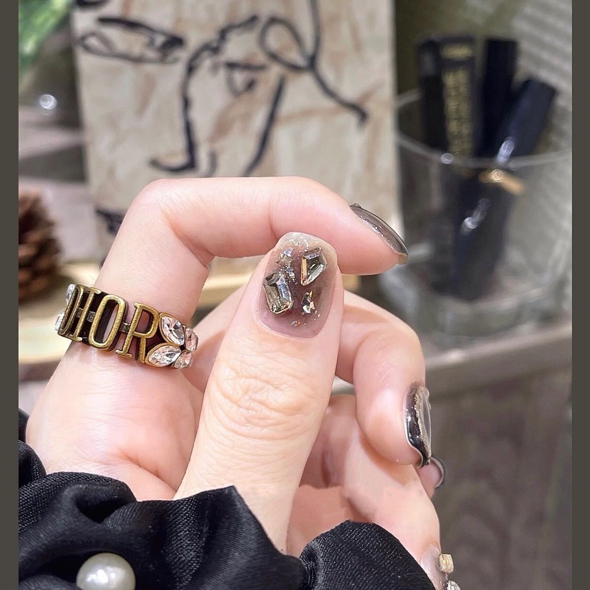 Artistic Nail Art Press-On Set Brehn