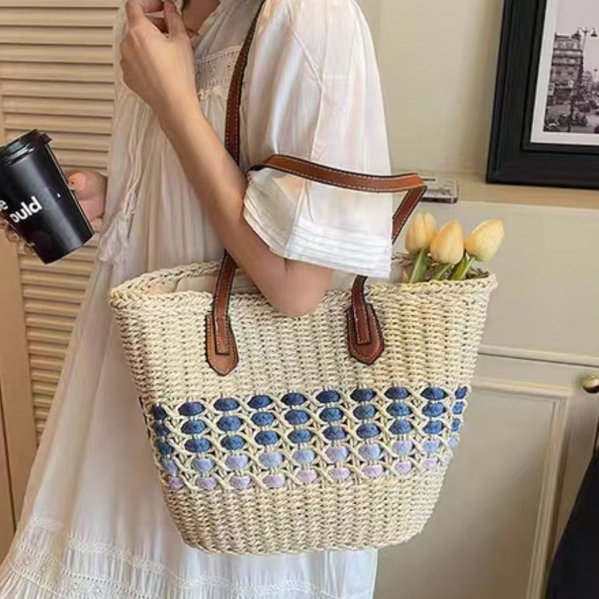 Handtasche Aus Hochwertigem Geflochtenem Material Brehn
