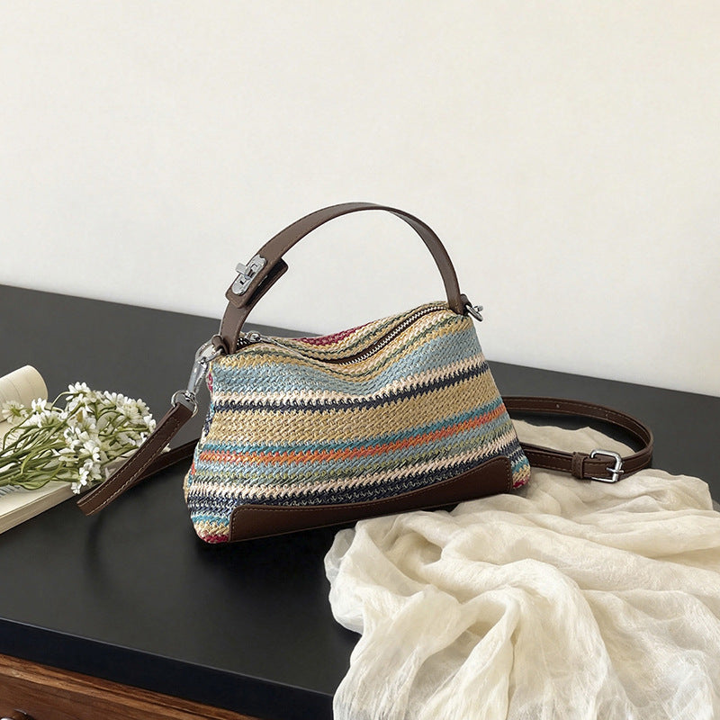 Stylische gestreifte gewebte Handtasche