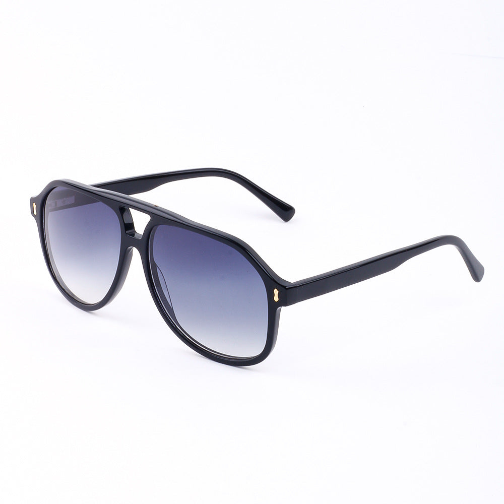 Damen moderne Sonnenbrille mit innovativem Rahmen Brehn