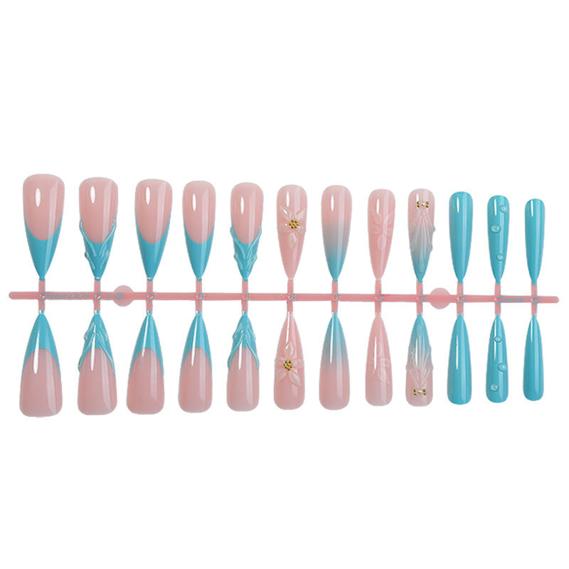Kunstnagelset mit filigranen Designs Brehn