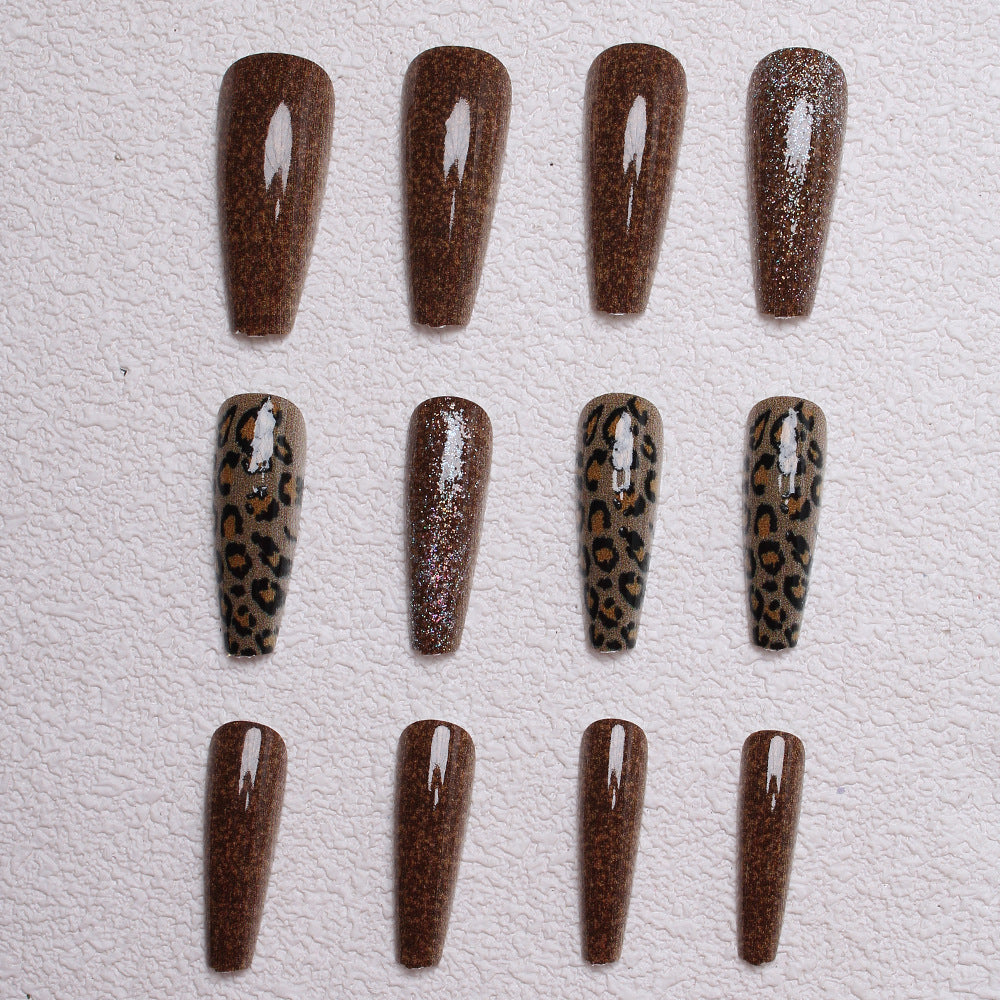 Trendy Press-On Nail Set Brehn
