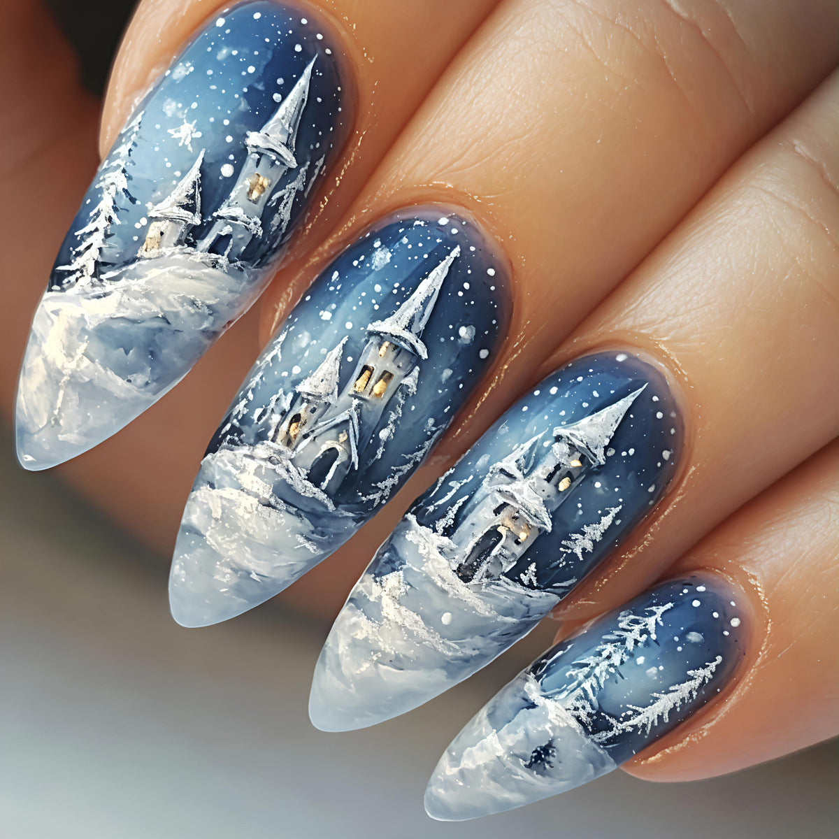 Winterliches Kunstnageldesign Brehn