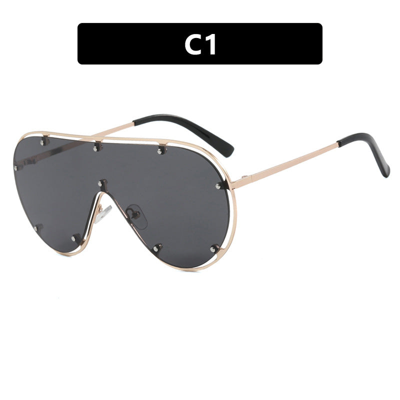 Damen modische oversized Sonnenbrille im stilvollen Retro-Design Brehn