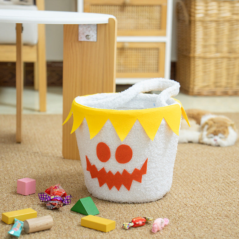 Verspielt Geschenkekorb mit süßem Halloween-Motiv